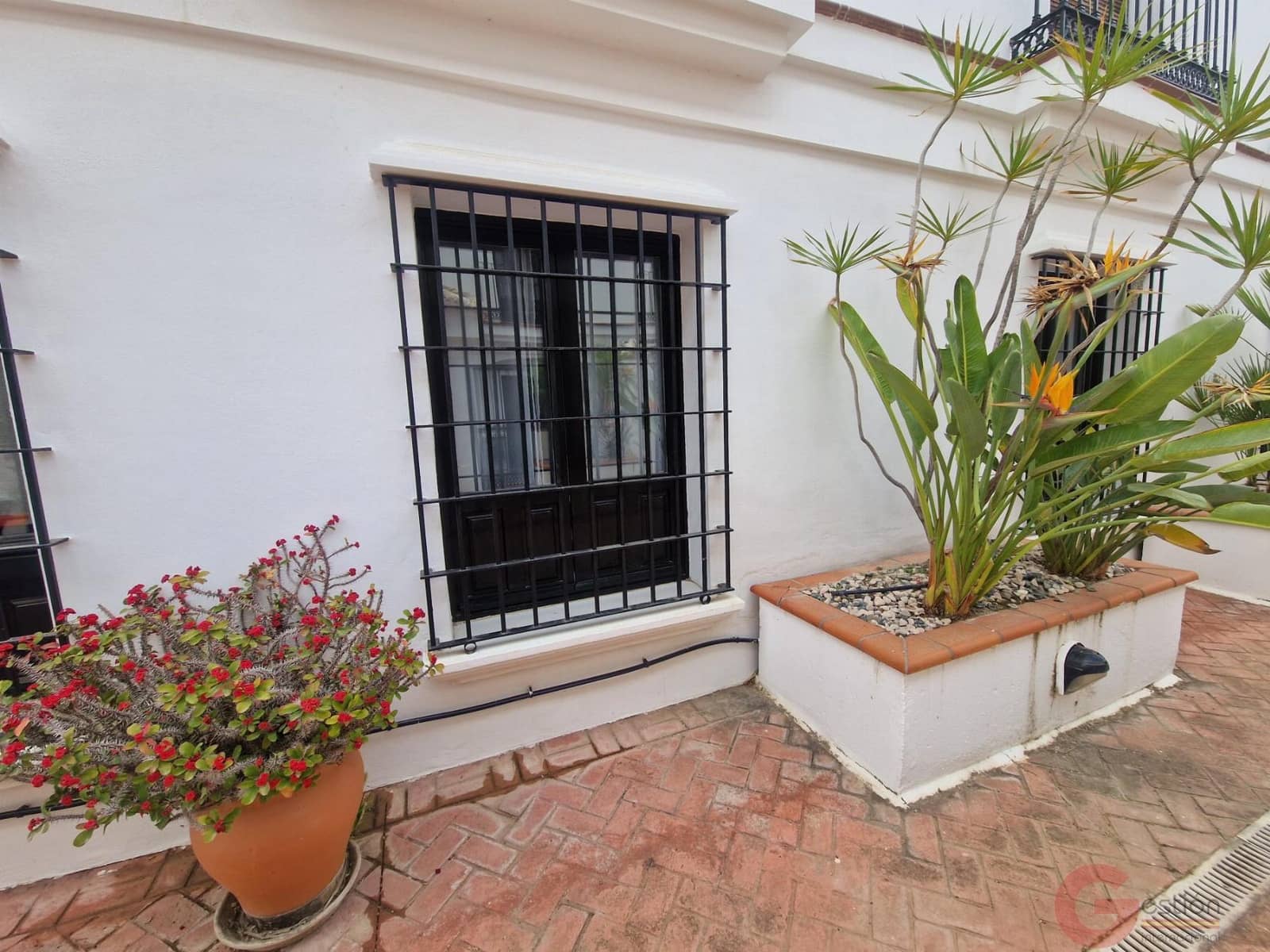 1 makuuhuone Huoneisto myytävänä paikassa Velez de Benaudalla mukana uima-altaan 
autotalli - 122 000 € (Ref: 9800827)