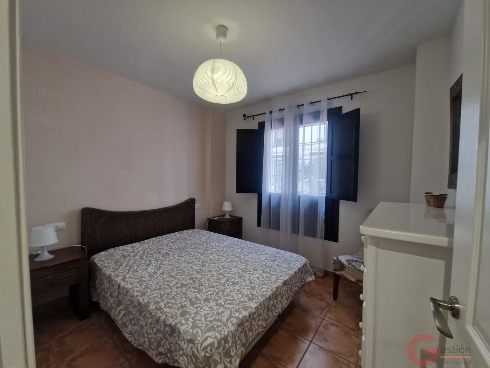 1 makuuhuone Huoneisto myytävänä paikassa Velez de Benaudalla mukana uima-altaan 
autotalli - 122 000 € (Ref: 9800827)