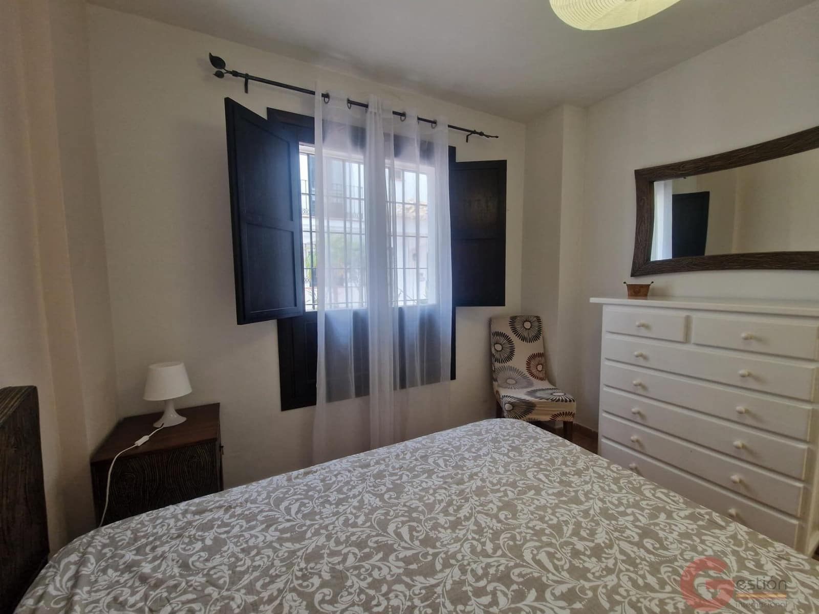 1 makuuhuone Huoneisto myytävänä paikassa Velez de Benaudalla mukana uima-altaan 
autotalli - 122 000 € (Ref: 9800827)