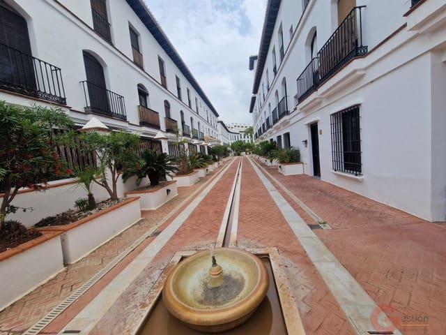 1 makuuhuone Huoneisto myytävänä paikassa Vélez de Benaudalla mukana uima-altaan 
autotalli - 122 000 € (Ref: 9800827)