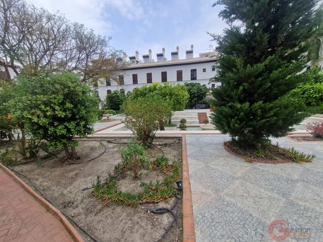 1 makuuhuone Huoneisto myytävänä paikassa Vélez de Benaudalla mukana uima-altaan 
autotalli - 122 000 € (Ref: 9800827)