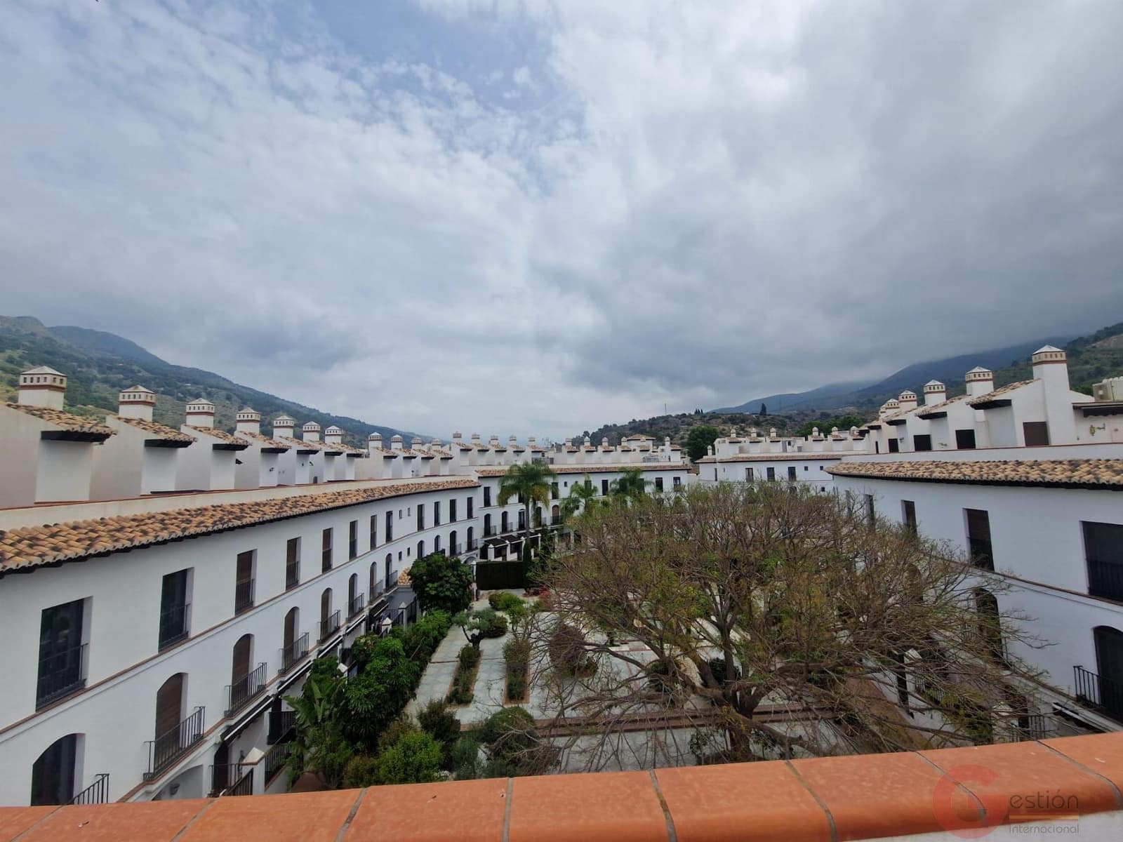 1 makuuhuone Huoneisto myytävänä paikassa Velez de Benaudalla mukana uima-altaan 
autotalli - 122 000 € (Ref: 9800827)