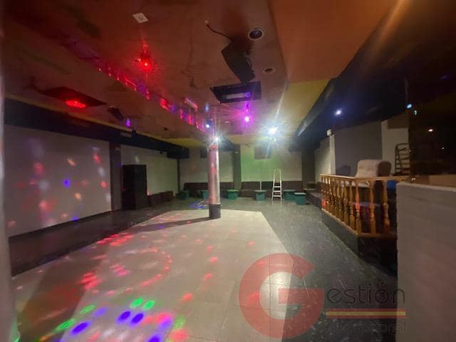 Erhverv til salg i Otivar - € 675.000 (Ref: 9807499)