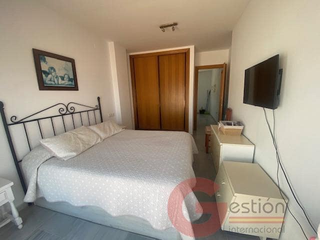 3 quarto Apartamento para venda em La Herradura com garagem - 325 000 € (Ref: 9808076)