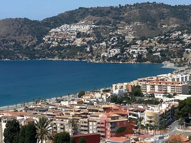 3 quarto Apartamento para venda em La Herradura, Almuñécar com garagem - 325 000 € (Ref: 9808076)