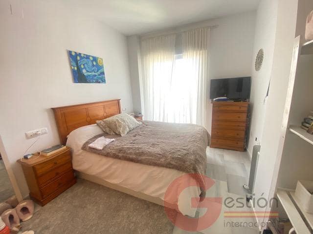 3 quarto Apartamento para venda em La Herradura com garagem - 325 000 € (Ref: 9808076)