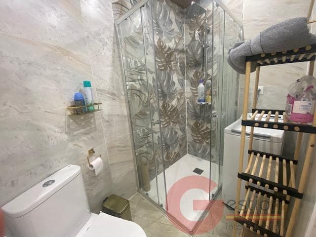 Studio for sale in Torrox-Costa with pool - € 185,000 (Ref: 9808077)