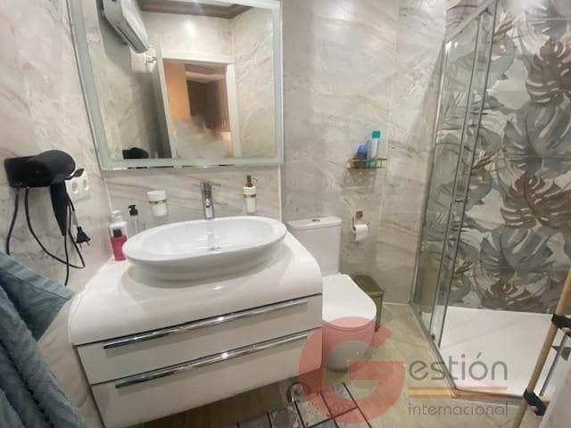 Studio for sale in Torrox-Costa with pool - € 185,000 (Ref: 9808077)