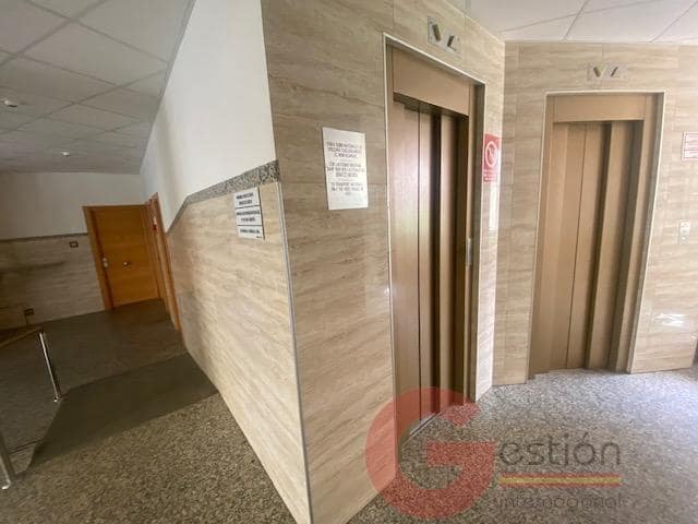 Studio for sale in Torrox-Costa with pool - € 185,000 (Ref: 9808077)