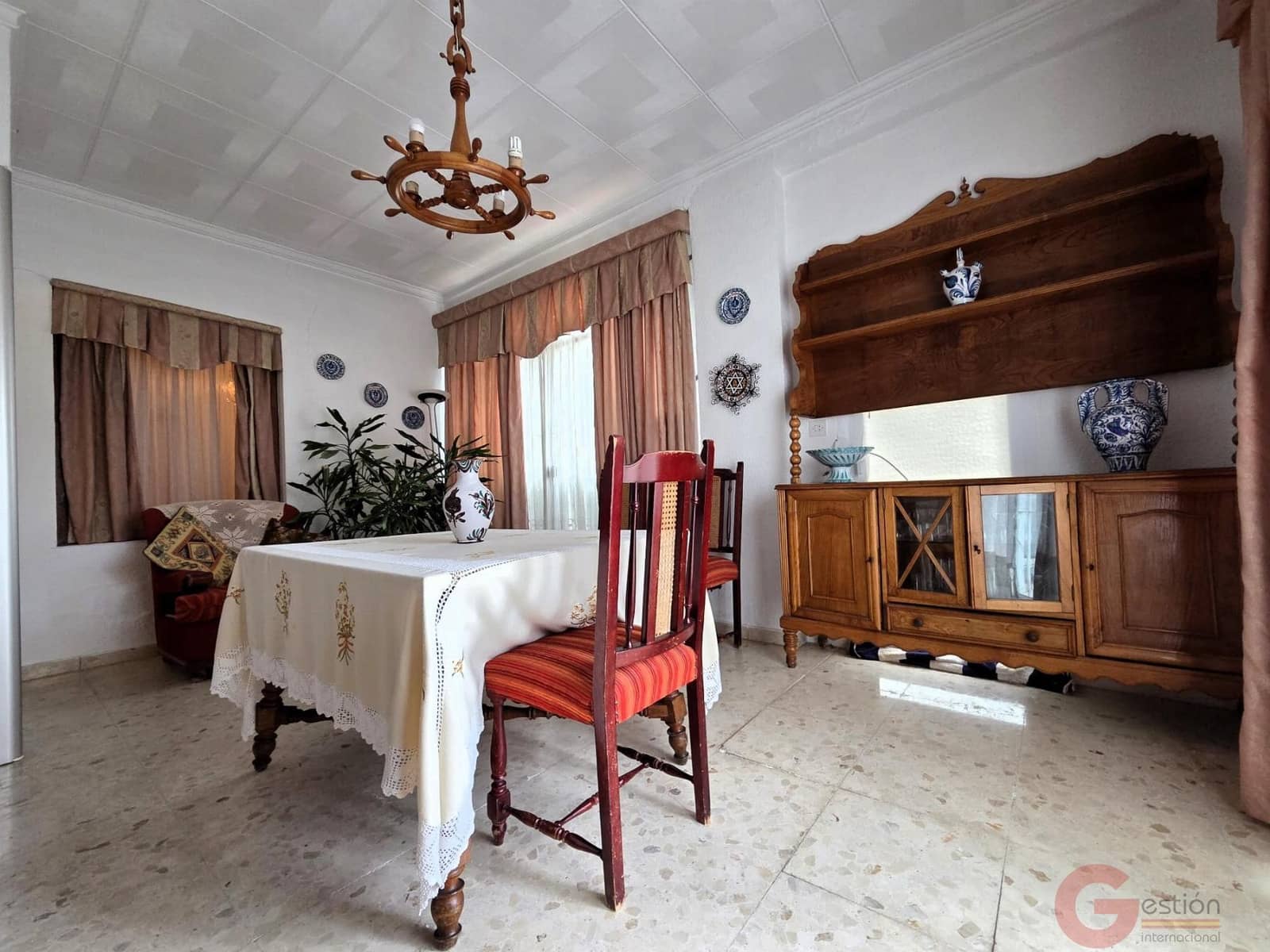 10 sypialnia Willa na sprzedaż w Lanjaron - 296 000 € (Ref: 9813589)