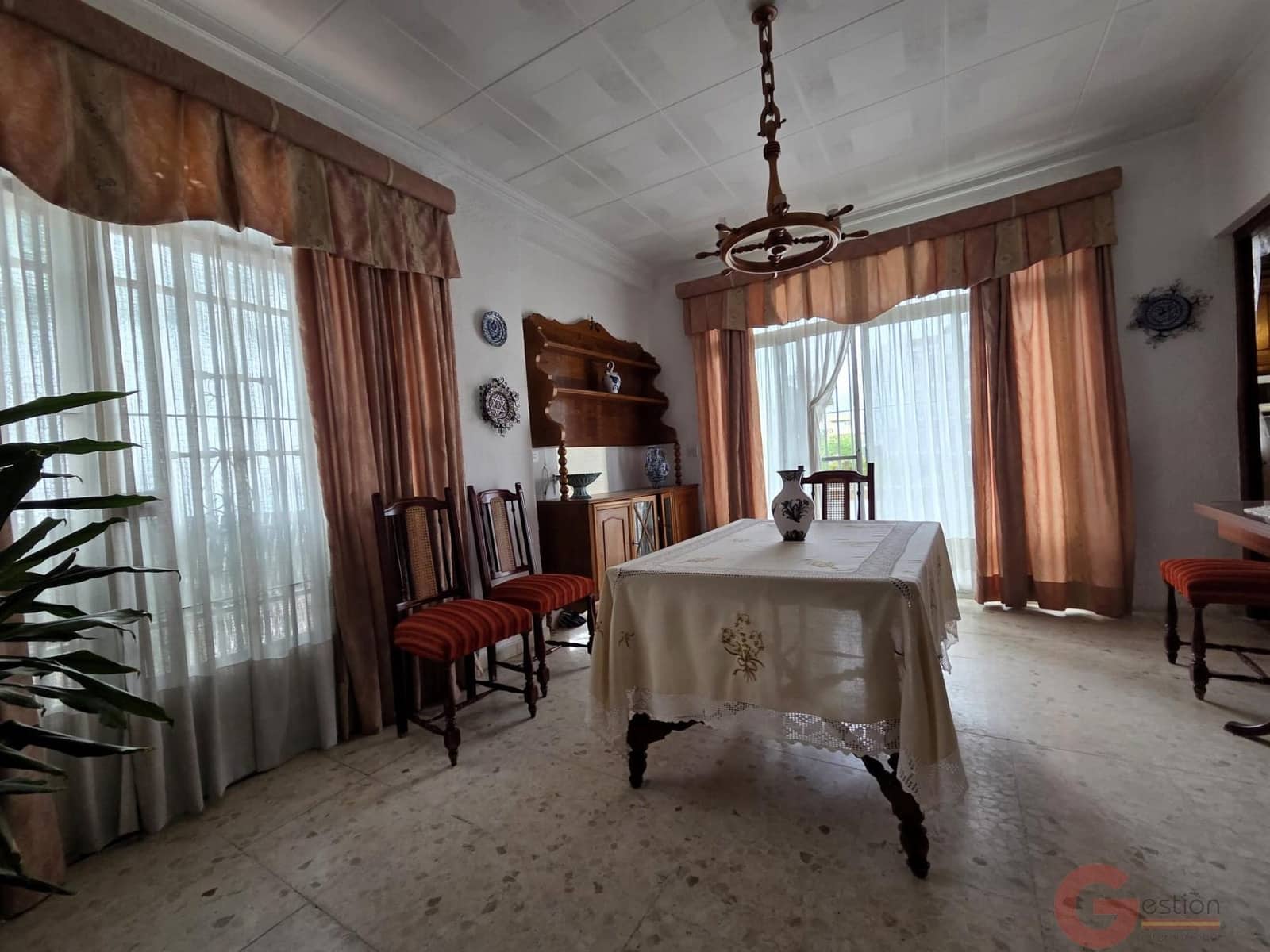 10 sypialnia Willa na sprzedaż w Lanjaron - 296 000 € (Ref: 9813589)