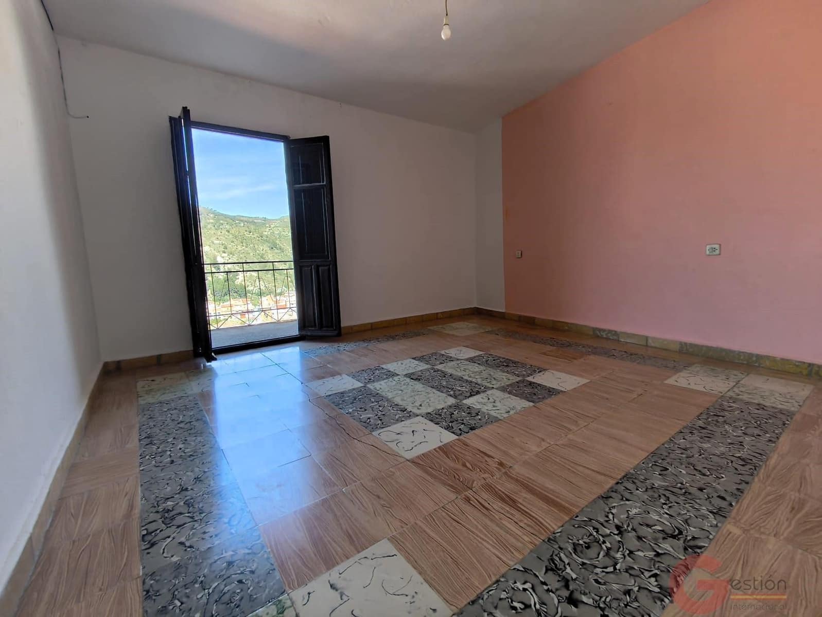 3 soverom Villa til salgs i Velez de Benaudalla - € 159 000 (Ref: 9821698)