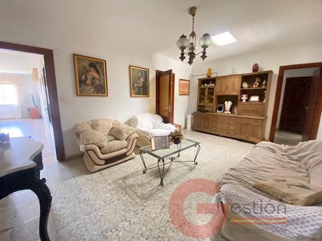 Commercial for sale in Almunecar - € 955,000 (Ref: 9826860)