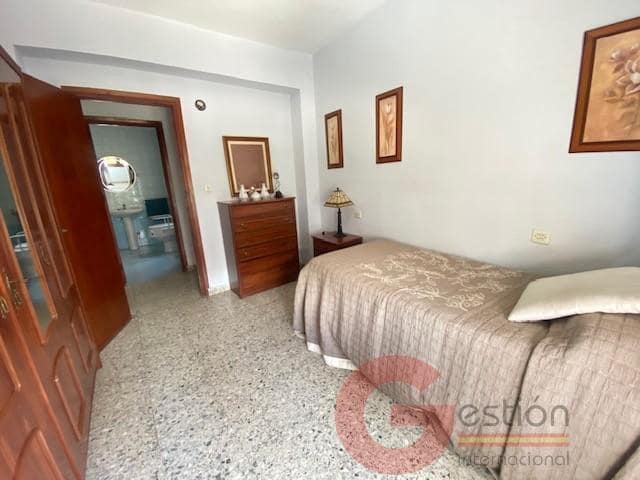 Commercial for sale in Almunecar - € 955,000 (Ref: 9826860)
