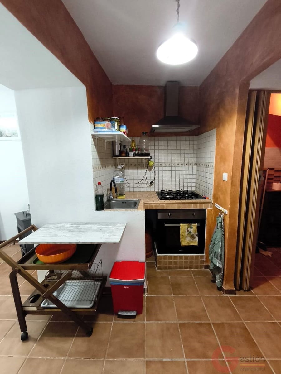 4 bedroom Villa for sale in Guajar Fondon - € 129,000 (Ref: 9833036)