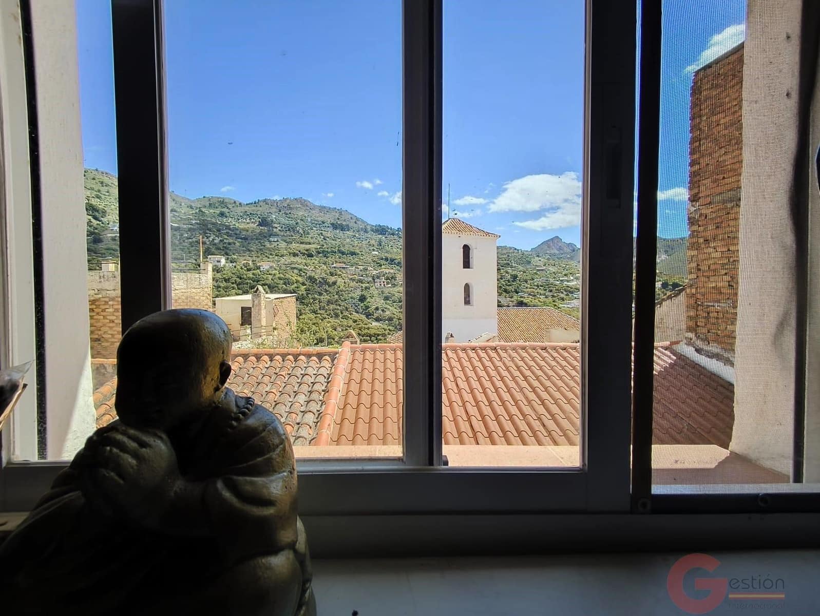 4 bedroom Villa for sale in Guajar Fondon - € 129,000 (Ref: 9833036)