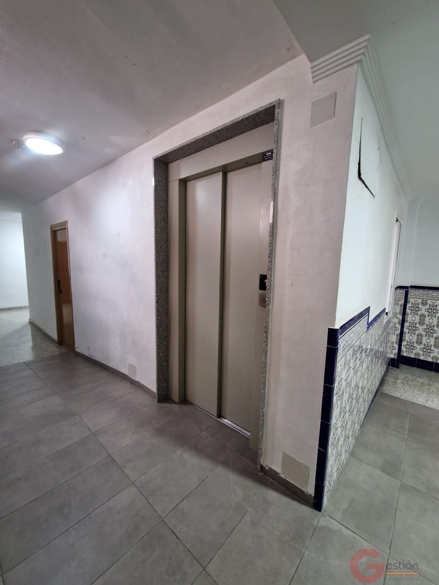 3 slaapkamer Flat te koop in Salobrena - € 165.000 (Ref: 9836698)