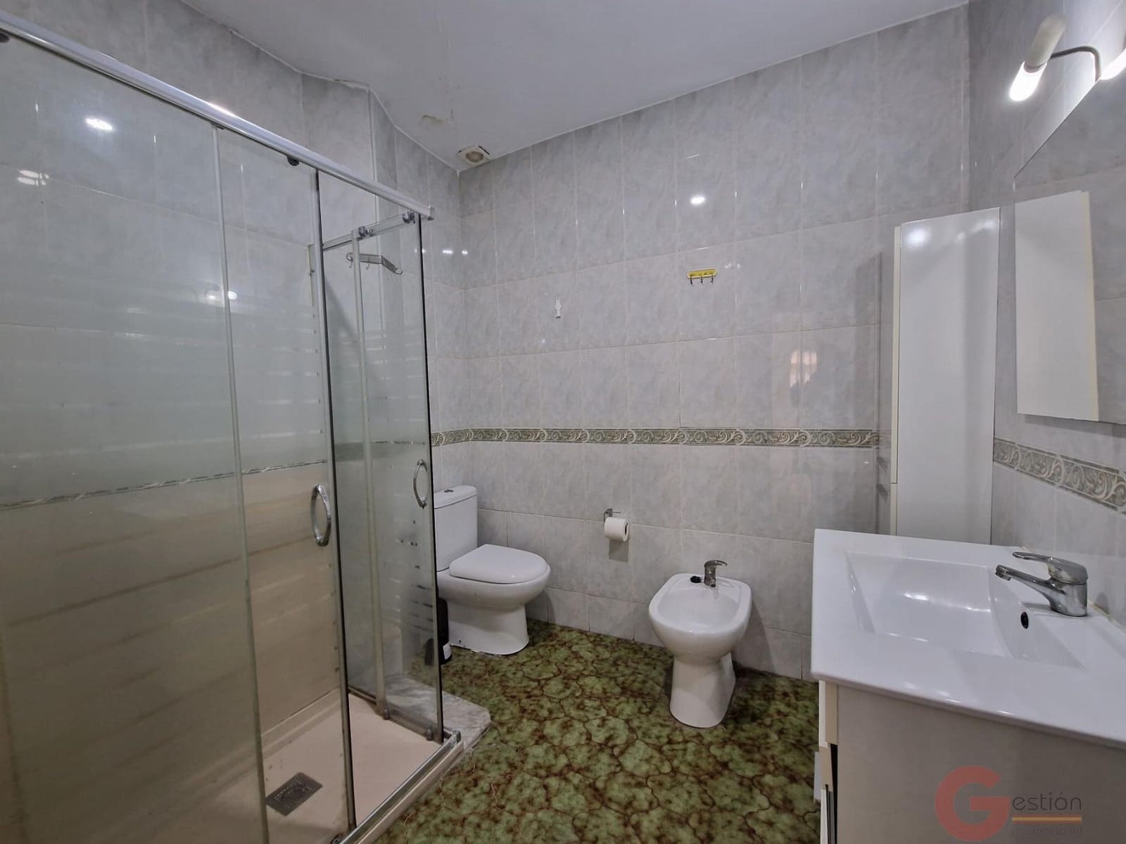 3 slaapkamer Flat te koop in Salobrena - € 165.000 (Ref: 9836698)
