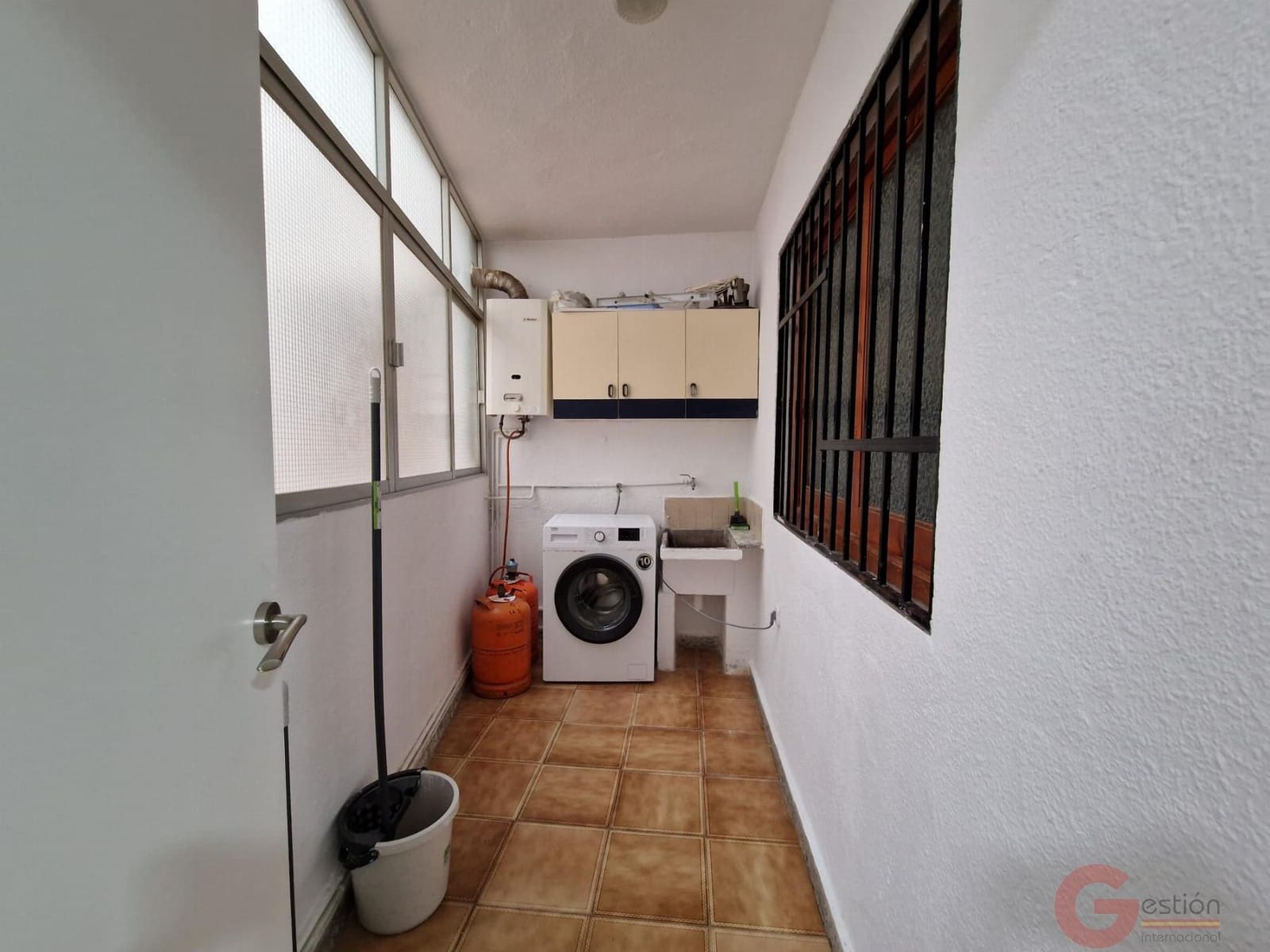 3 slaapkamer Flat te koop in Salobrena - € 165.000 (Ref: 9836698)