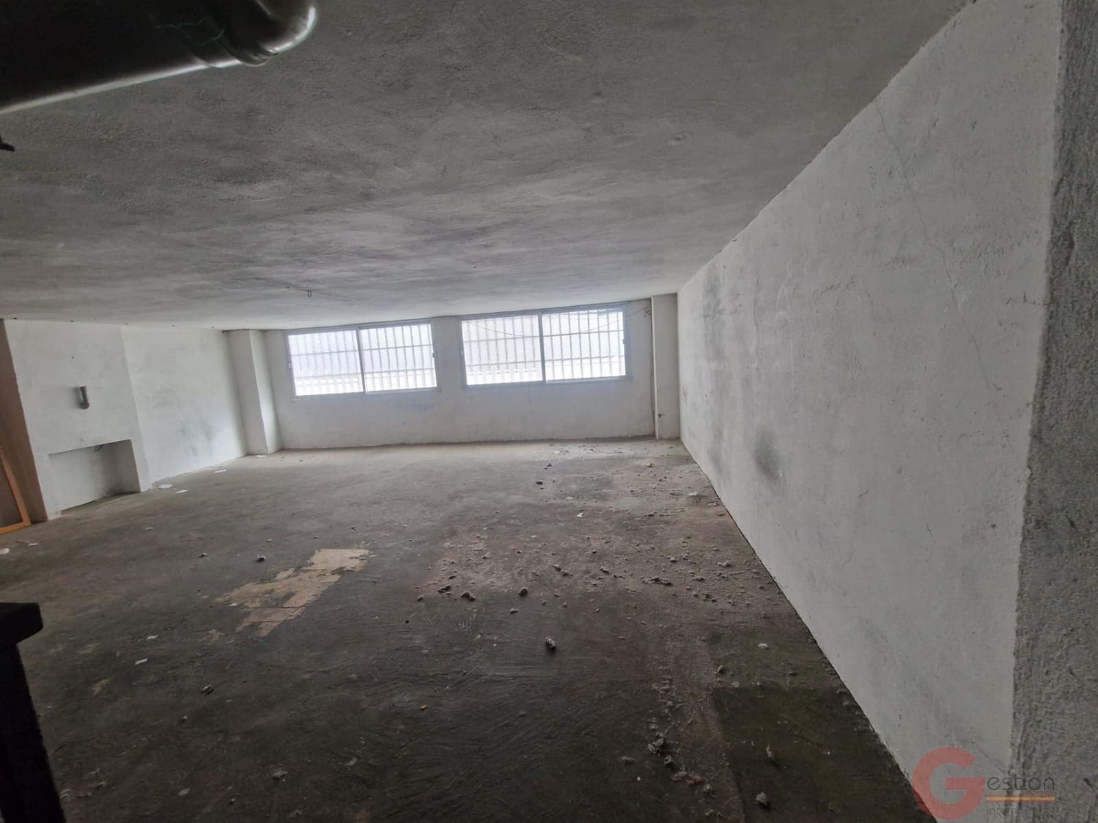 4 bedroom Commercial for sale in Salobrena - € 295,000 (Ref: 9836699)