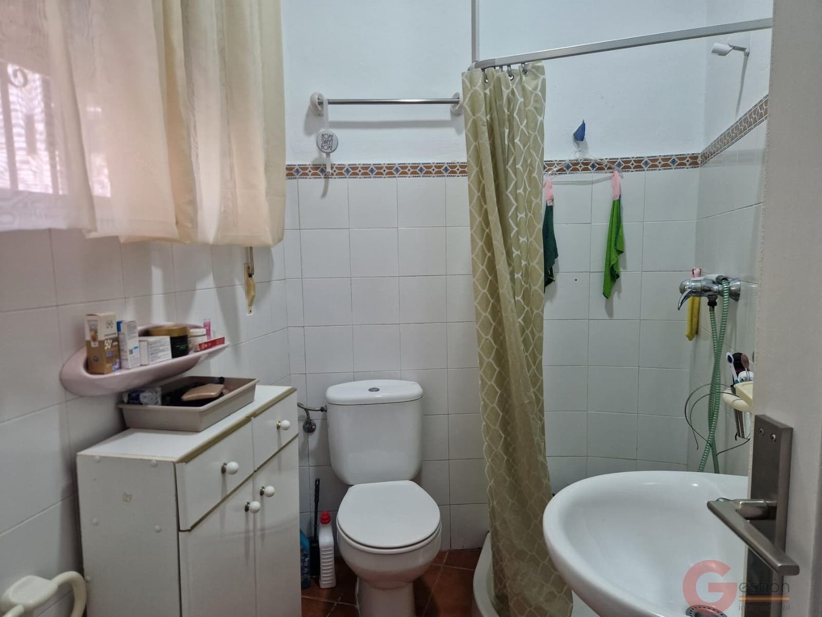 4 bedroom Villa for sale in Salobrena - € 270,500 (Ref: 9839979)