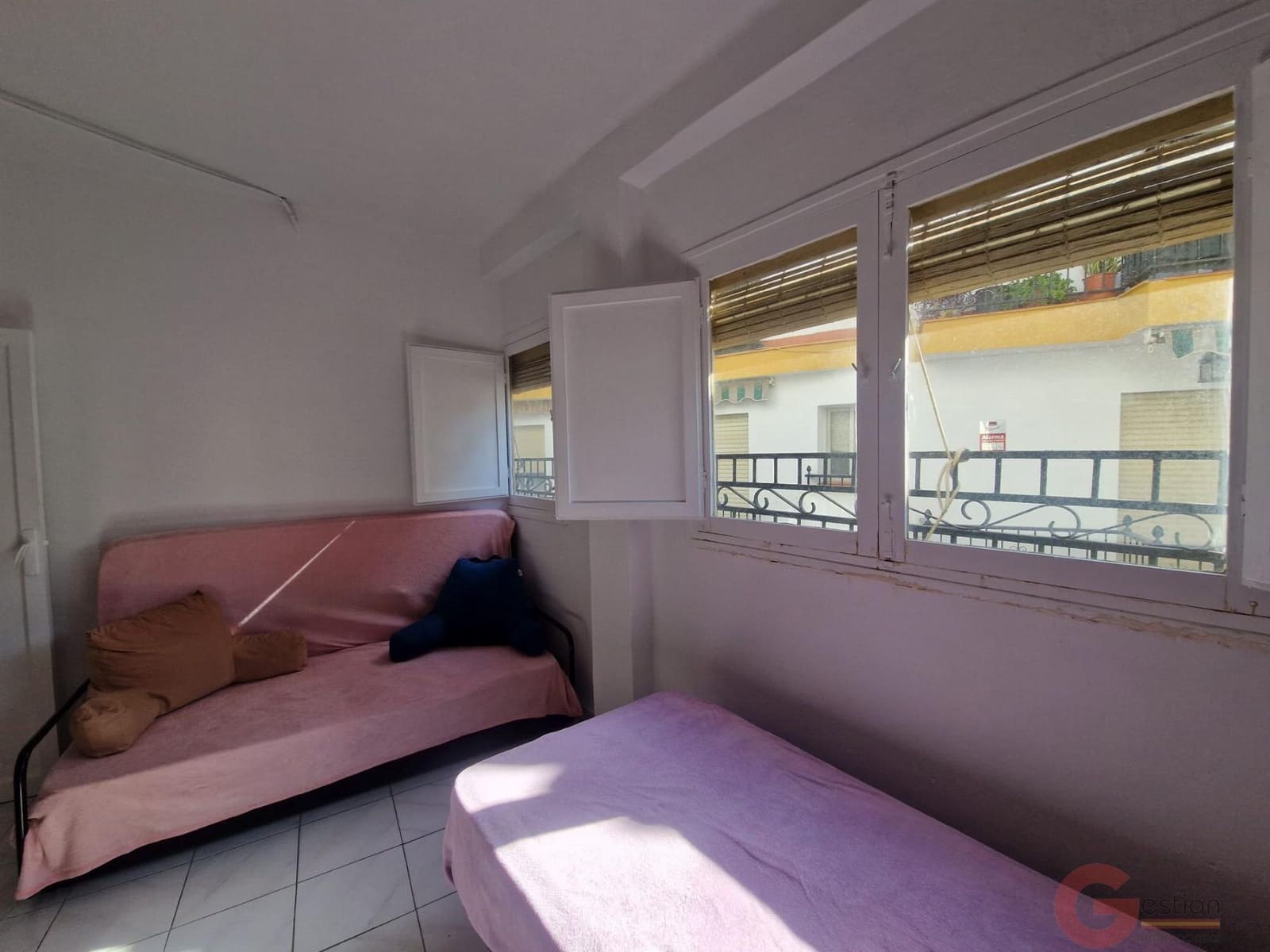 4 bedroom Villa for sale in Salobrena - € 270,500 (Ref: 9839979)