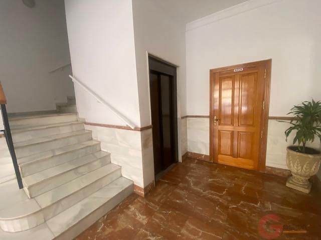 2 quarto Apartamento para venda em Torrox-Costa com piscina garagem - 276 000 € (Ref: 9854645)