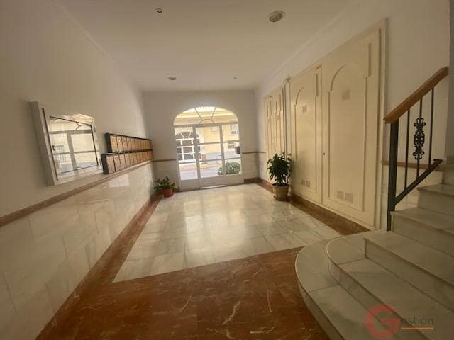 2 quarto Apartamento para venda em Torrox-Costa com piscina garagem - 276 000 € (Ref: 9854645)