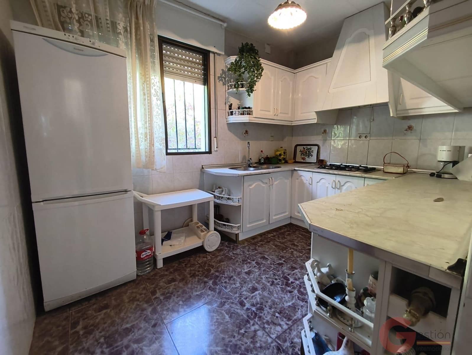 6 slaapkamer Villa te koop in Castell de Ferro met zwembad - € 230.000 (Ref: 9854646)