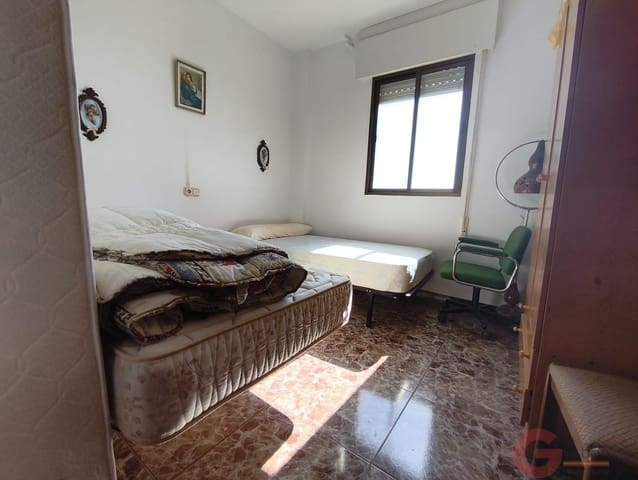 6 slaapkamer Villa te koop in Castell de Ferro, Gualchos met zwembad - € 230.000 (Ref: 9854646)