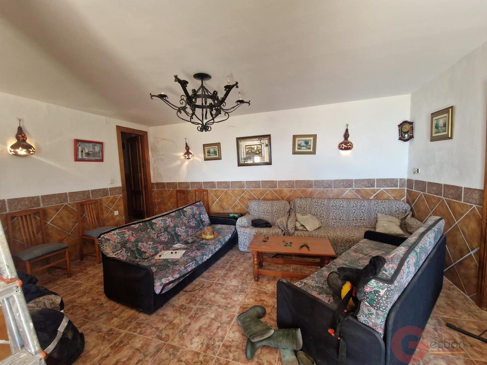 6 slaapkamer Villa te koop in Castell de Ferro met zwembad - € 230.000 (Ref: 9854646)