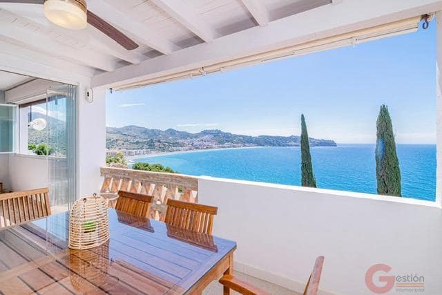 4 slaapkamer Villa te koop in La Herradura, Almuñécar met zwembad garage - € 1.010.000 (Ref: 9857650)