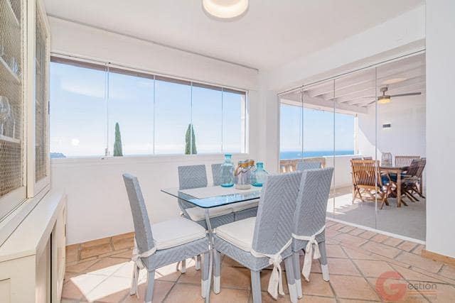 4 slaapkamer Villa te koop in La Herradura, Almuñécar met zwembad garage - € 1.010.000 (Ref: 9857650)