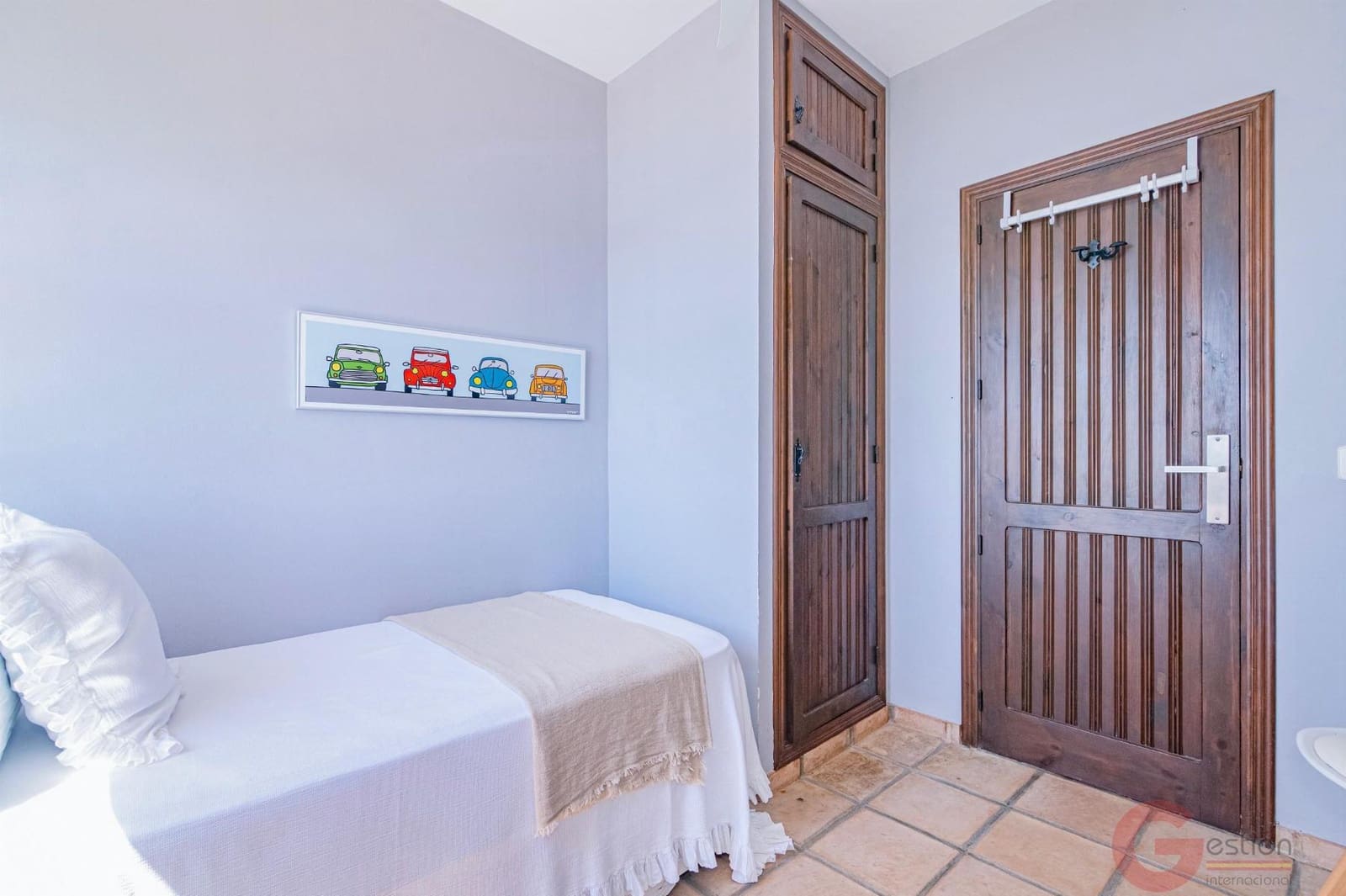 4 bedroom Villa for sale in La Herradura with pool garage - € 1,010,000 (Ref: 9857650)