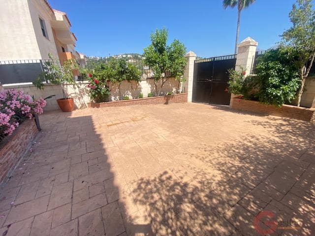 3 bedroom Villa for sale in Puente de Don Manuel with pool garage - € 303,000 (Ref: 9863864)
