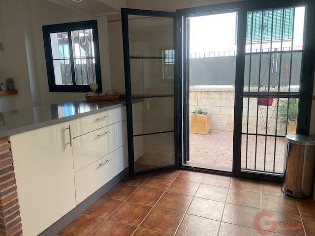 3 bedroom Villa for sale in Puente de Don Manuel with pool garage - € 303,000 (Ref: 9863864)