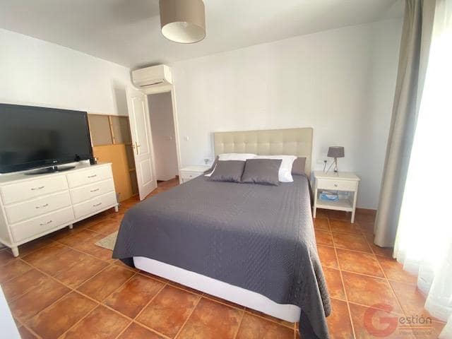 3 bedroom Villa for sale in Puente de Don Manuel with pool garage - € 303,000 (Ref: 9863864)