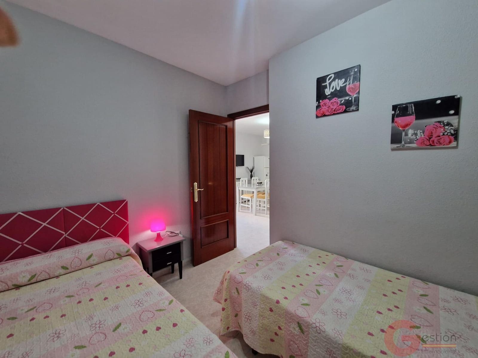 Piso de 2 habitaciones en Castell de Ferro en venta - 142.000 € (Ref: 9873656)