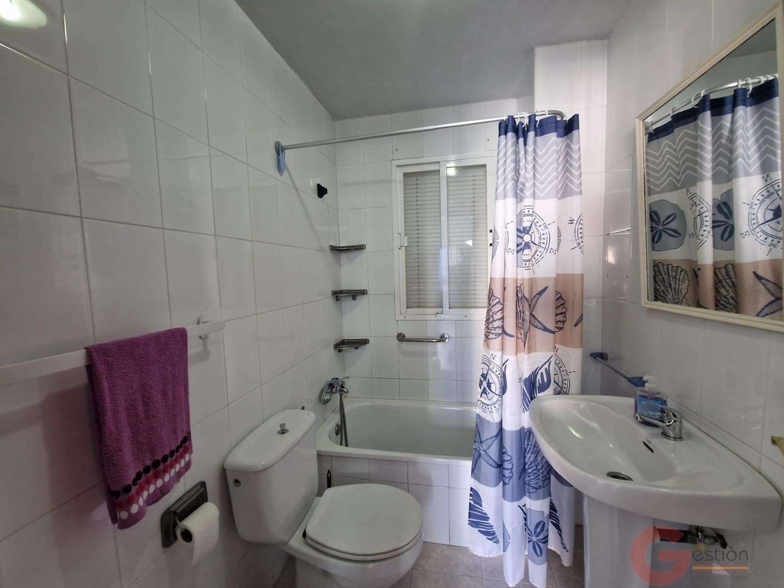 Piso de 2 habitaciones en Castell de Ferro en venta - 142.000 € (Ref: 9873656)