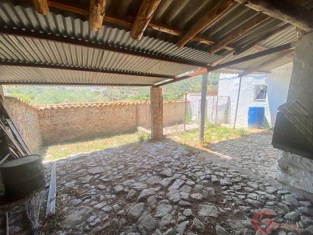 7 soveværelse Finca/Landehus til salg i Comares med garage - € 325.000 (Ref: 9875432)
