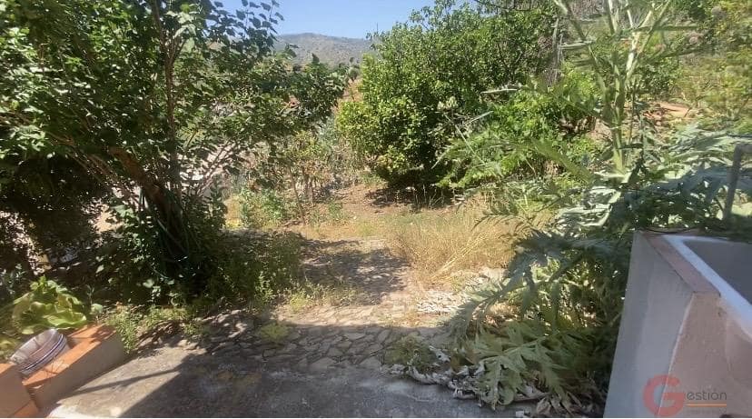 7 soveværelse Finca/Landehus til salg i Comares med garage - € 325.000 (Ref: 9875432)