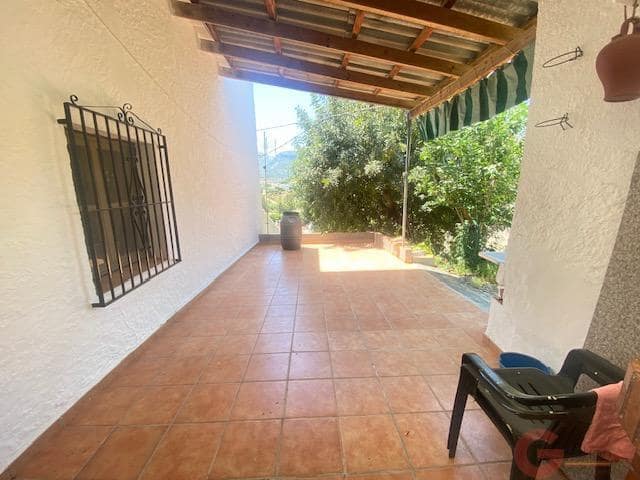 7 soveværelse Finca/Landehus til salg i Comares med garage - € 325.000 (Ref: 9875432)