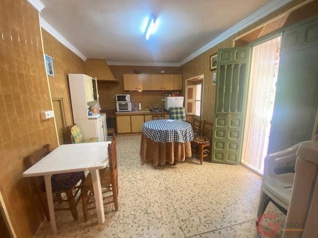 7 soveværelse Finca/Landehus til salg i Comares med garage - € 325.000 (Ref: 9875432)