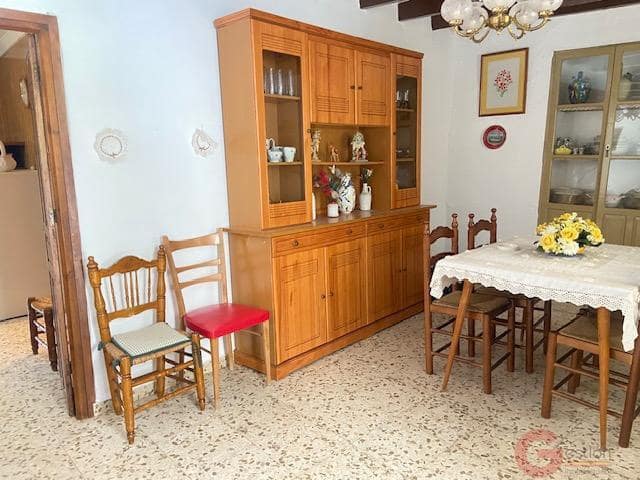 7 soveværelse Finca/Landehus til salg i Comares med garage - € 325.000 (Ref: 9875432)