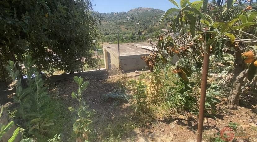 7 soveværelse Finca/Landehus til salg i Comares med garage - € 325.000 (Ref: 9875432)