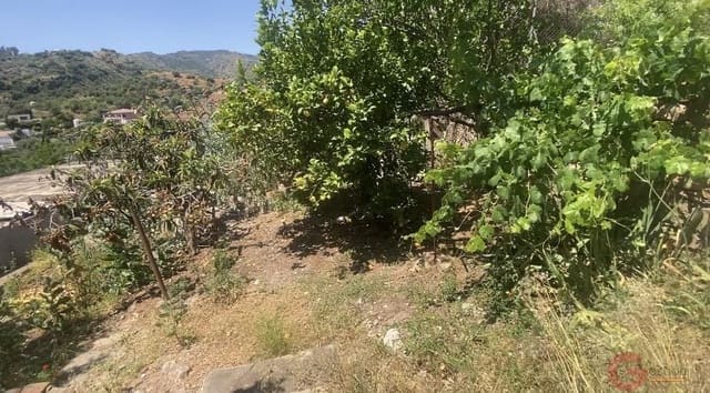 7 soveværelse Finca/Landehus til salg i Comares med garage - € 325.000 (Ref: 9875432)