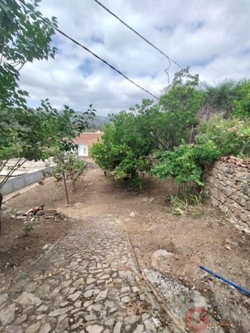7 slaapkamer Finca/Landhuis te koop in Comares met garage - € 287.000 (Ref: 9875432)