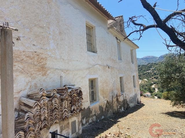 3 sypialnia Finka/Dom wiejski na sprzedaż w Comares - 120 000 € (Ref: 9875433)