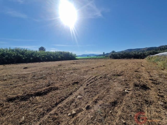 Finca/Herregård til salgs i Motril - € 127 000 (Ref: 9883759)