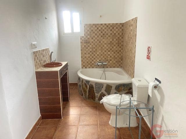 3 bedroom Finca/Country House for sale in Cutar with pool - € 350,000 (Ref: 9895450)
